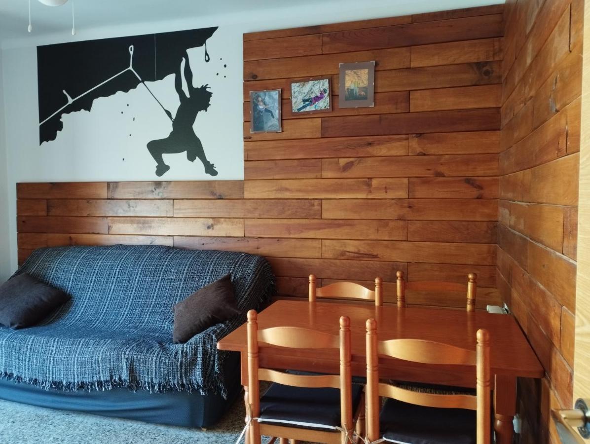 Alquiler En Importante Zona De Escalada !! Apartment Camarasa Екстериор снимка
